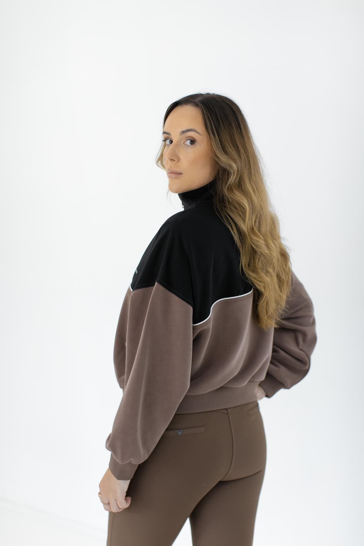 Routine Quarter Zip - PRESALE expected arrival 7th April